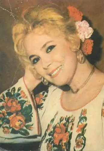 Postcard Maria Cornescu Romanian Folk music singer wearing traditional costume