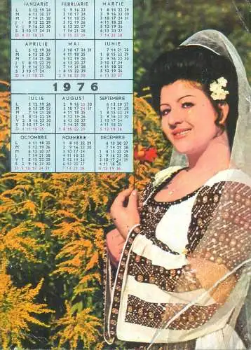 Postcard Polina Manoila Romanian Folk singer wearing traditional costume