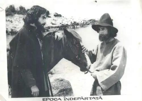 Cinema history film actors movie scene photo ca. 12 x 17 cm Romania far away timeline