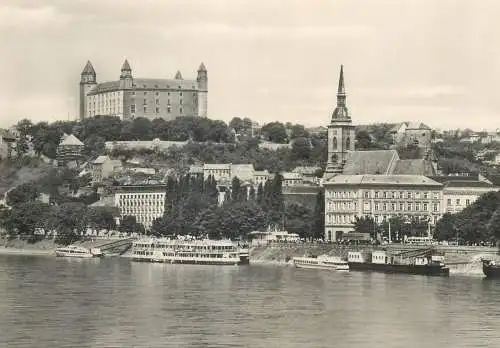Postcard Slovakia Bratislava castle