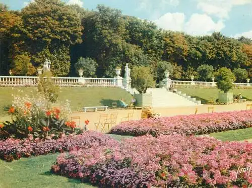 Postcard France Paris Jardin et terrasse du Palais du Luxembourg