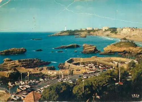 Postcard France Biarritz le port de Pecheurs le Basta et le Phare