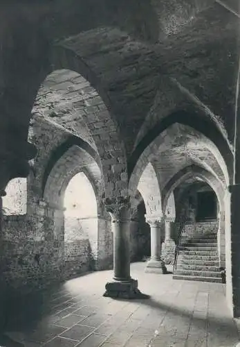 Postcard France abbaye du Mont St. Michel 1955