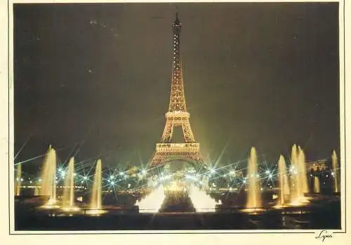 Postcard France Paris La Tour Eiffel la nuit