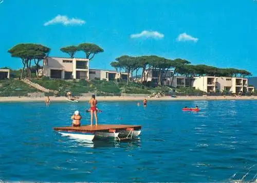 Postcard Italy Villaggio turistico Baia Toscana 1977 boat