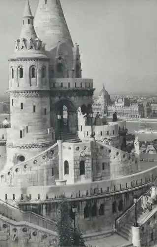 Postcard Hungary Budapest Fishers' Bastion