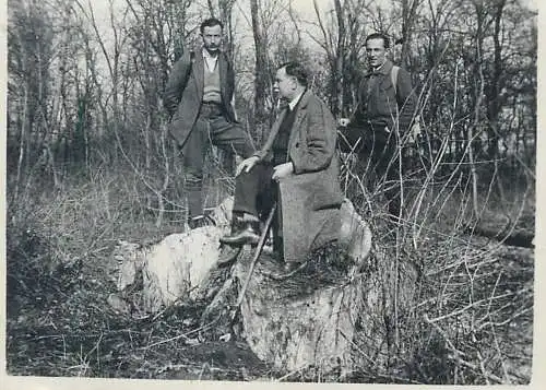 Photo format 6 x 9 cm social history 1934 hiking scene