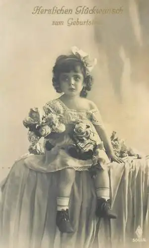 Herzlichen Gluckwunsche zum Geburtstage greetings Postcard beautiful young girl elegant white dress roses bouquet