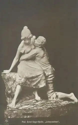 Postcard Sculptures Prof. Ernst Seger Berlin liebeswerben