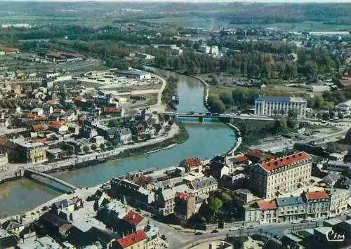 Postcard France Aisne Soissons vue panoramique aerienne