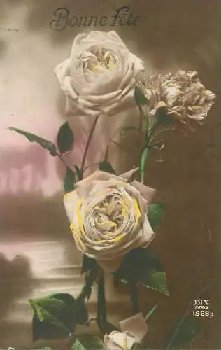 greetings Bonne Fete Postcard roses