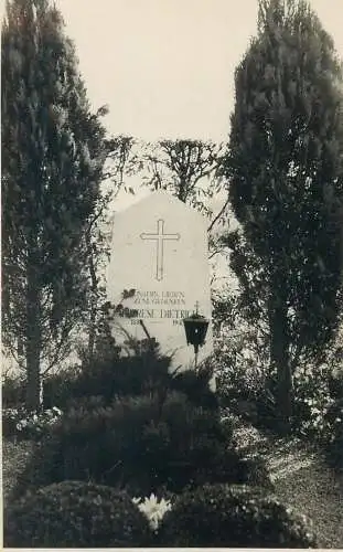 Post card social history cemetery gravestone real photo
