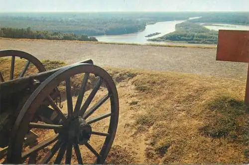 Postcard USA MS Fort Hill Vicksburg military park cannon