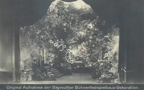 Original Aufnahme der Bayreuther Buhnenfestspielhaus Dekoration 1912