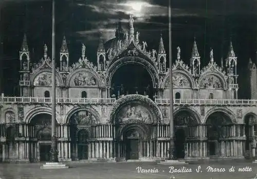Italy Venice Basilic S. Marcus in the night