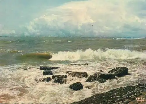 Belgium postcard Iris sea side scene waves 1972