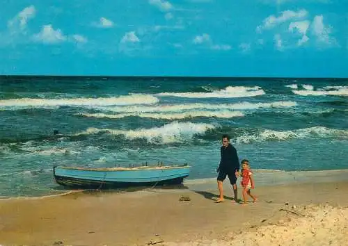 Belgium postcard family joy sea side boat father and child 1970