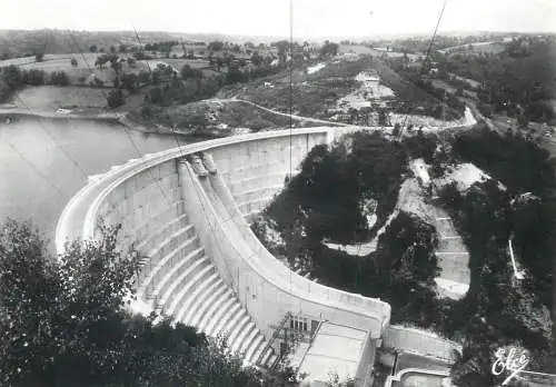 France postcard Correze Bort les Orgues le grand barrage 1980