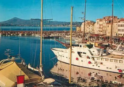 France postcard Var St. Tropez le vieux port 1977 yacht sailship