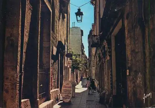 France postcard Montpellier Herault rue de l'Ancien Courrier