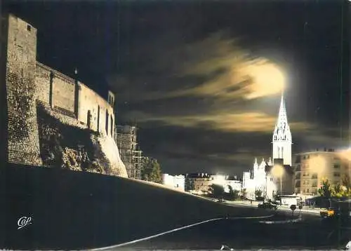 France postcard Caen les remparts et l'eglise Saint Pierre illumines 1963