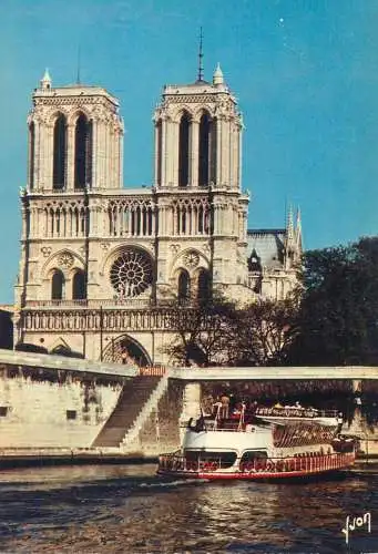 France postcard Paris Notre Dame et la Seine 1976