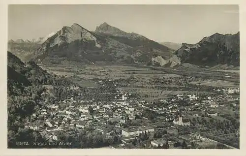 Switzerland postcard Ragaz und Alvier panorama