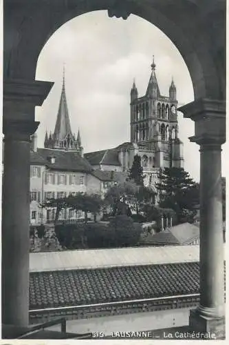 Switzerland postcard Lausanne cathedrale clocktower 1945
