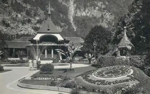 Switzerland postcard Die Blumenuhr beim Kursaal Interlaken 1949