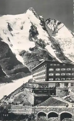 Kaiser Franz Josef haus mit Grossglockner