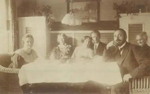 Post card memory family group picture types and scenes real photo social history