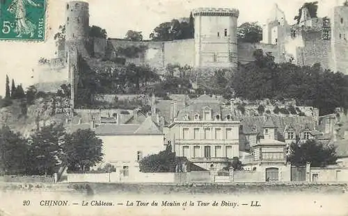 Chinon castle France tour du moulin et la tour de Boissy