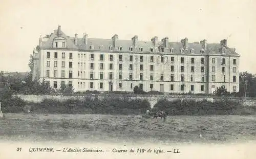 Quimper ancien seminaire caserne du 118e de ligne