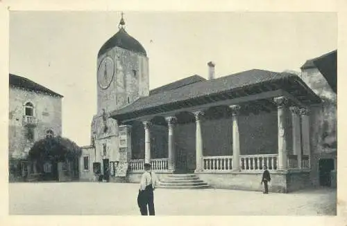 Trogir Javna loza
