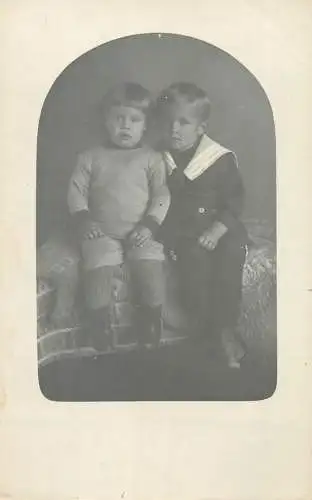 social history Post card young boys family portrait children enfants