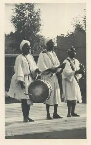 Africa ethnic drummer drum folk photo