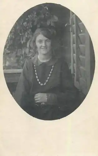 Woman portrait photo postcard necklace dated 1924