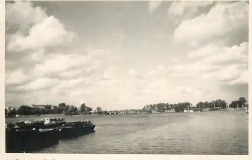 Postcard Austria Wien Danube River scenery