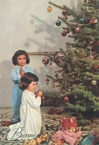 Bonne Anne greeting Postcard young girls praying next to decorated Christmas tree