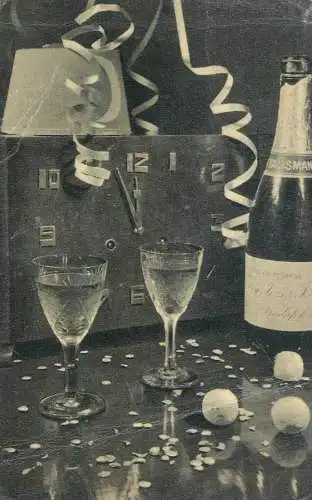 New Year greetings champagne & clock Hungary