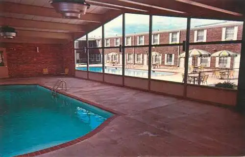 Ramada Inn Don Breckenridge St Louis country piscine swimming pool