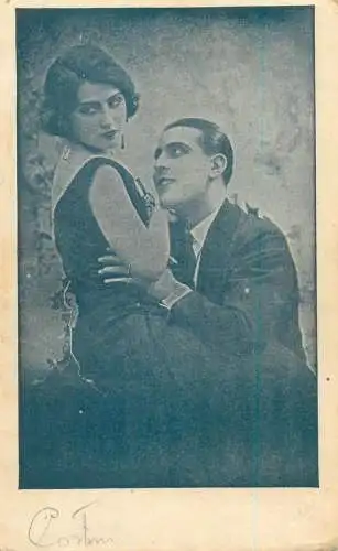 Couples postcard Romania joy romance love elegance  amour 1940s