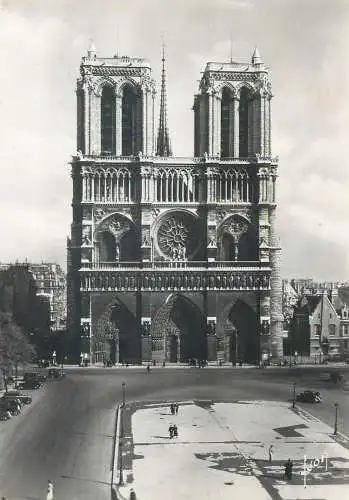 Postcard France Paris en Flanant Notre Dame et place du Parvis