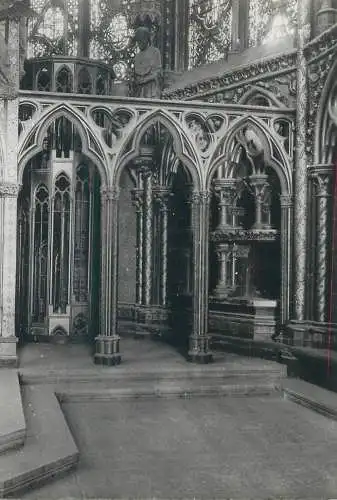 Postcard France Paris La Sainte Chapelle du Palais Chapelle Haute La Piscine inner view