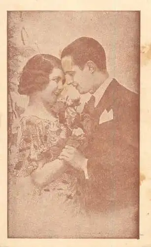 Couples postcard Romania love elegance smile romance flowers Sanica Curte 1940