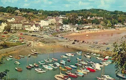 Saundersfoot harbour and bay
