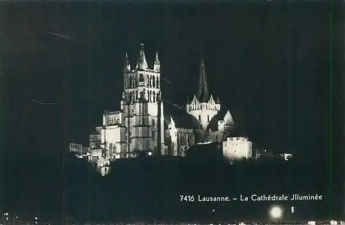 Lausanne cathedral by night