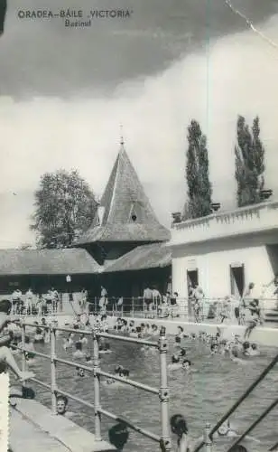 Romania postcard Oradea Victoria baths community pool 1963