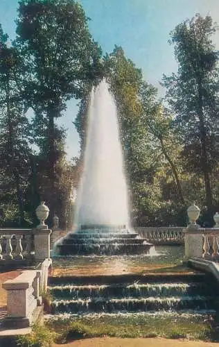 Russia postcard Petrodvorets The Pyramid fountain