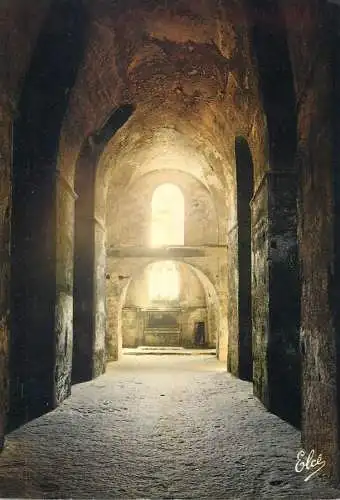 Postcard France Saint-Emilion eglise monolithe ou souterraine La nef centrale avec les autels de facade